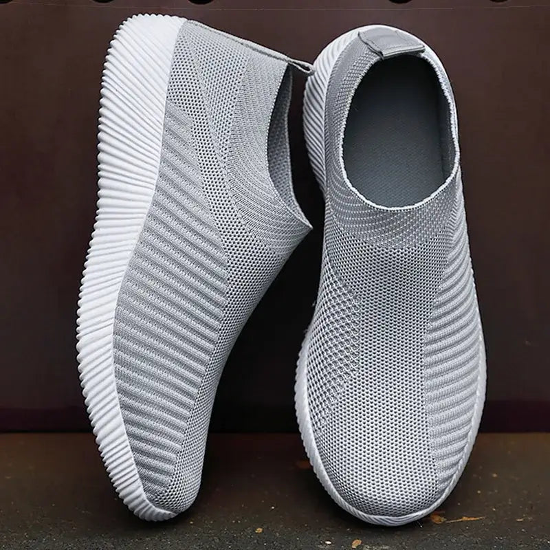 Womens Breathable Flat Sneakers – Lightweight Casual Shoes